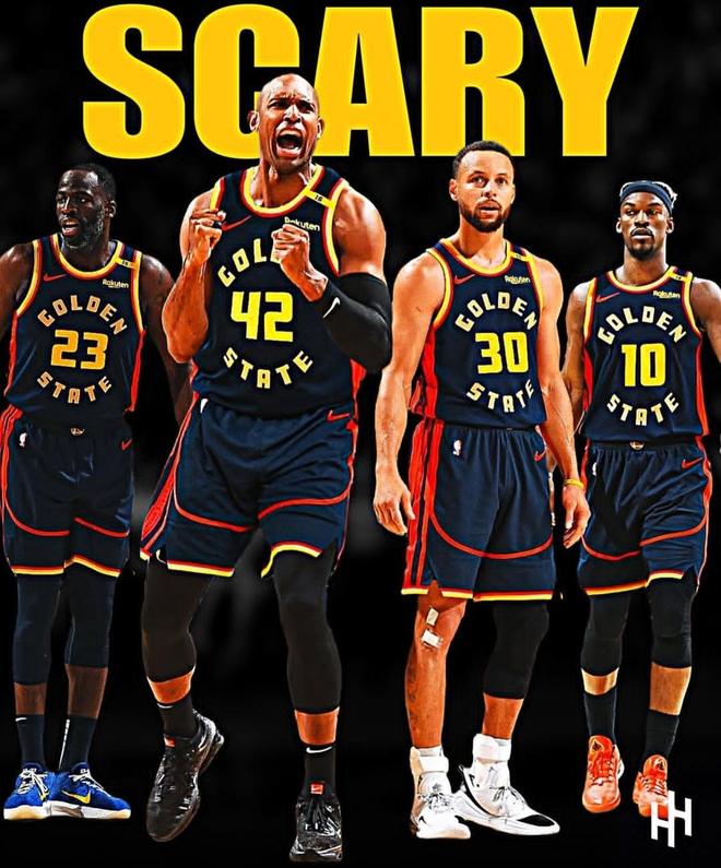 球的空中出 球的空中出