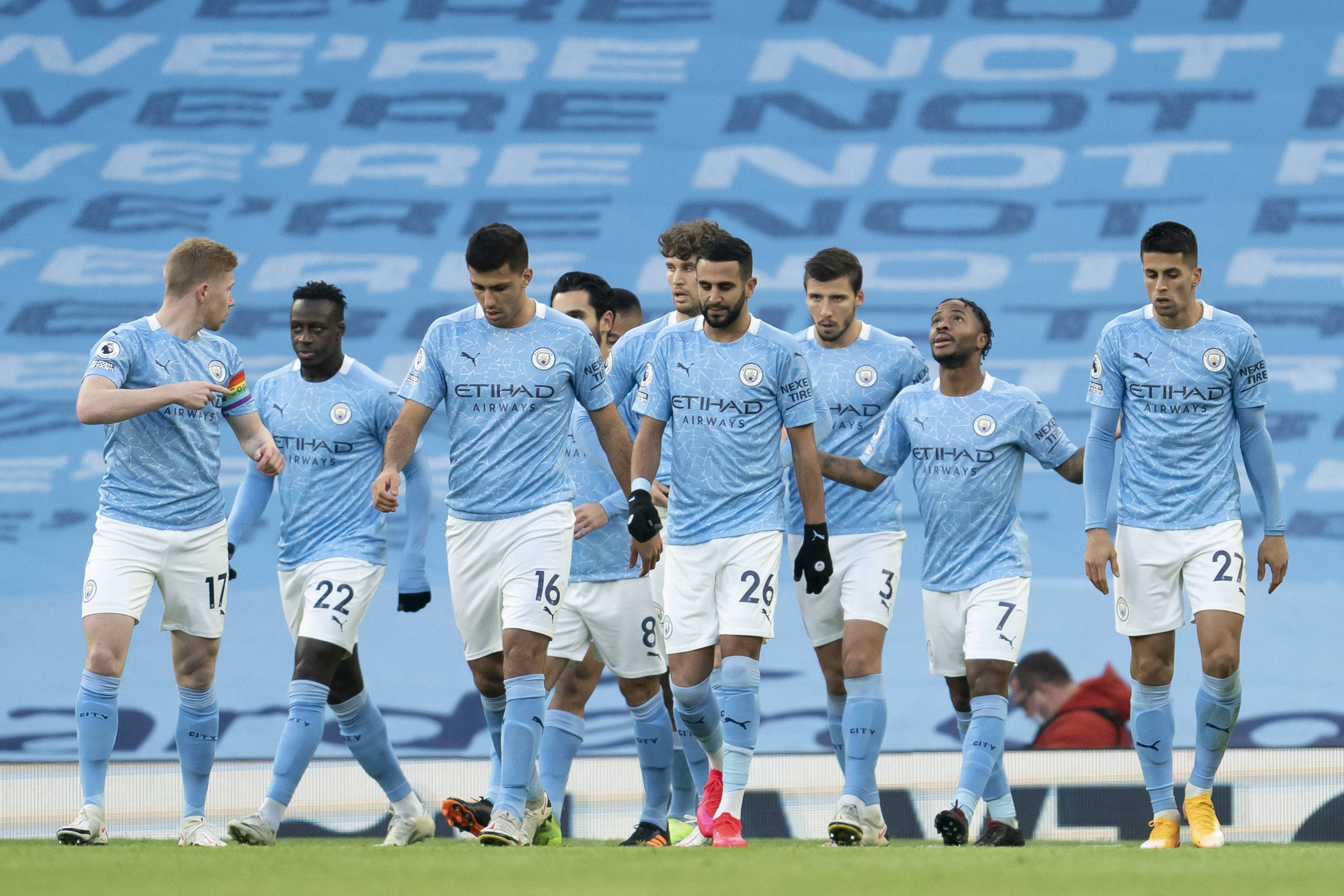 时转入草丛 时转入草丛